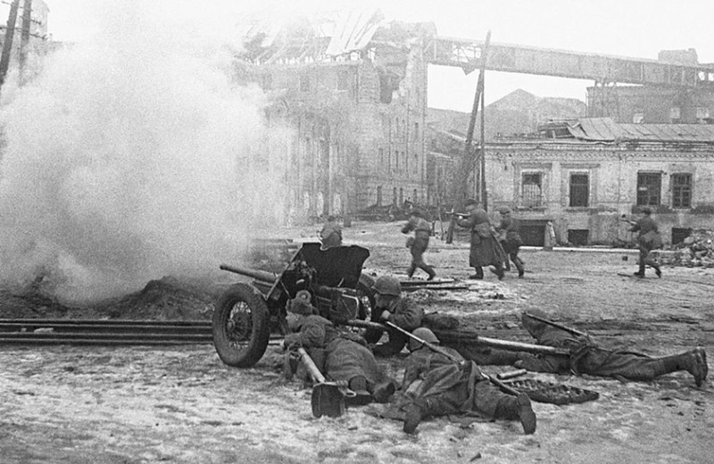 14 февраля - день освобождения Ростова-на-Дону от немецко-фашистских захватчиков 