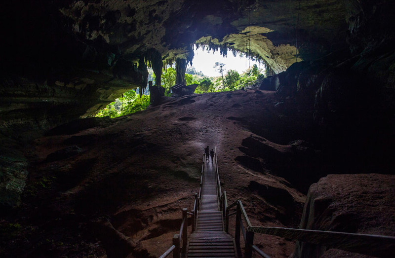 Пещеры Ниа, Малазия