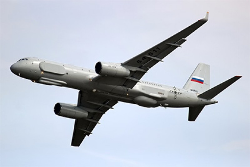 Российский самолёт-разведчик выгнал американскую авиацию из Сирии