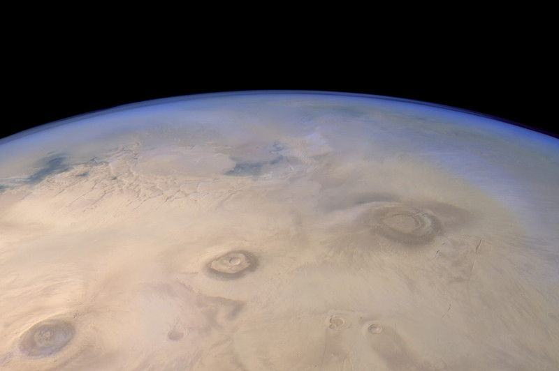 Взгляд на Марс от Mars Express