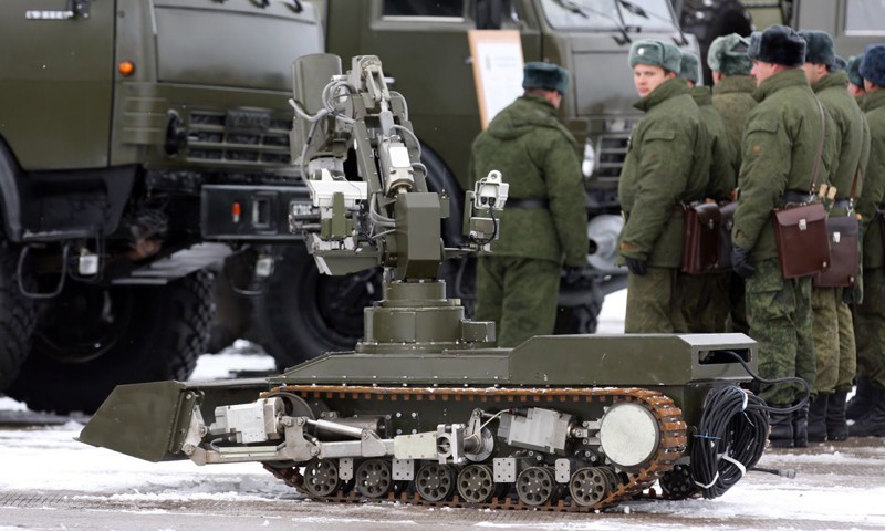 Российские боевые и гражданские роботы