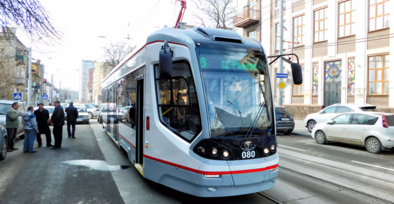 Первый низкопольный трамвай вышел сегодня на улицы Ростова-на-Дону