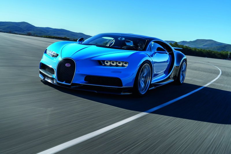 Bugatti рассекретила 1500-сильного преемника Veyron