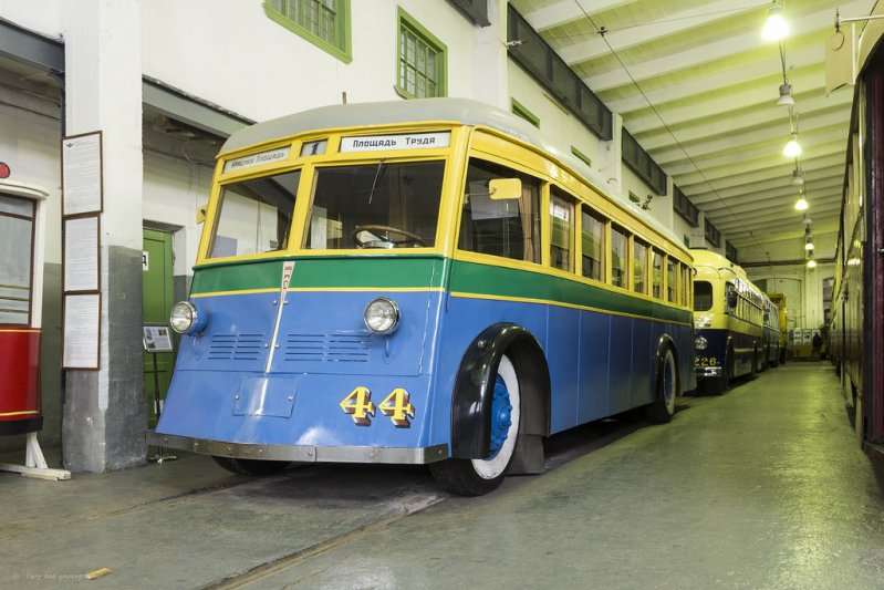 Троллейбусы  ЯТБ-1  Эксплуатировались в Ленинграде с 1936 по 1959 гг.