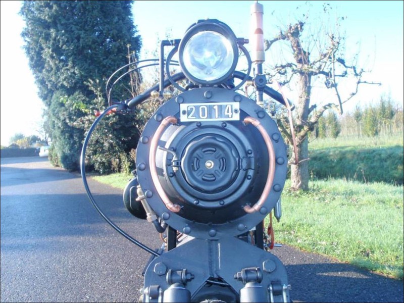 “Черная жемчужина” – паровой мотоцикл