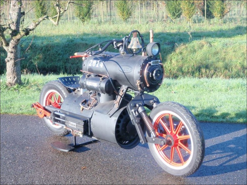 “Черная жемчужина” – паровой мотоцикл