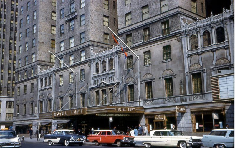 Автомобили на Манхэттене 1950-1960-х годах