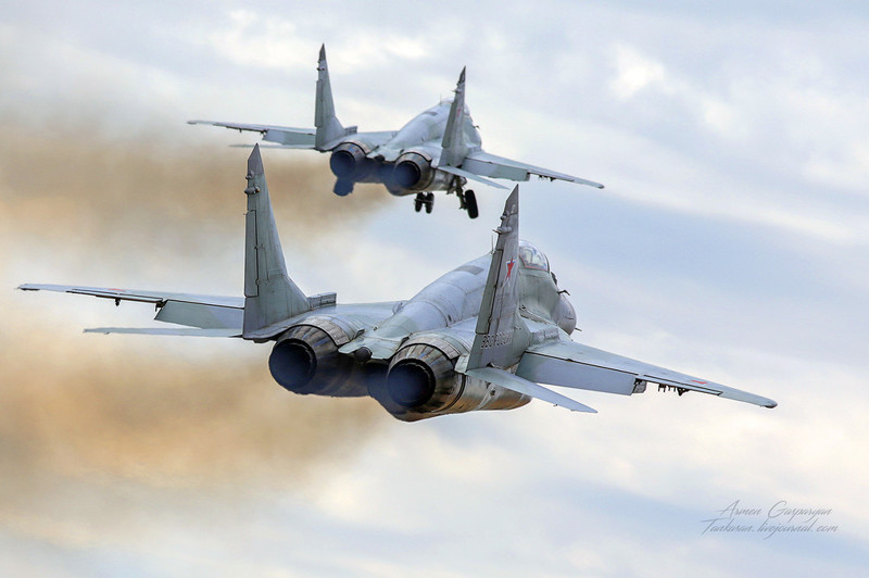 Истребители МиГ-29 российской авиационной базы в Армении