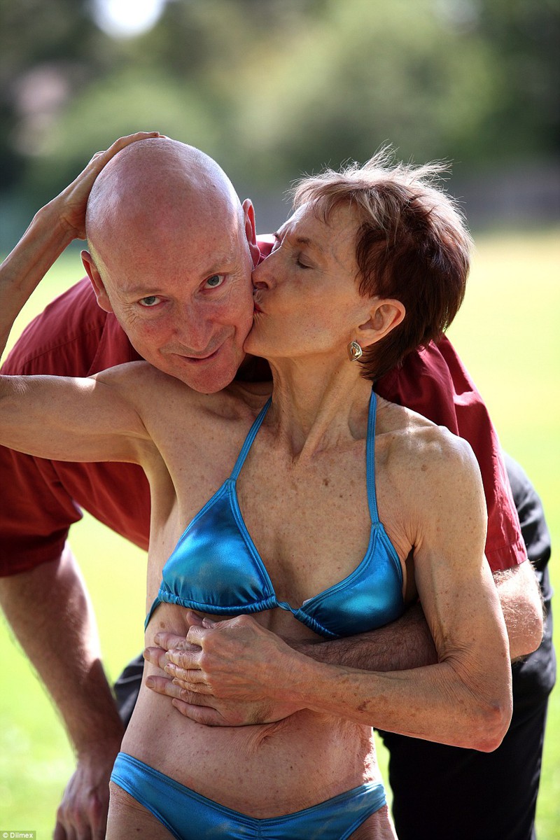 73-летняя бабушка-бодибилдерша знает, как быть успешной в любви и спорте