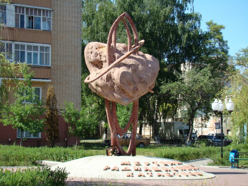 4. "Памятник печени"