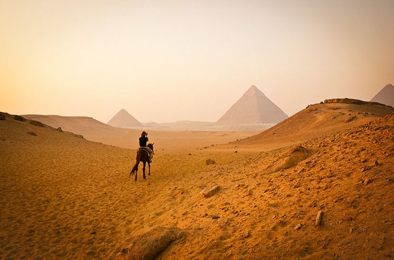 13. Пирамиды Гизы в Египте