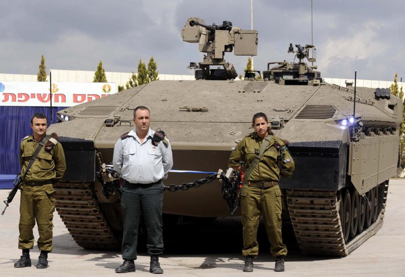 Тяжёлый БТР «Намер», Израиль.  В производстве с 2008 года. 