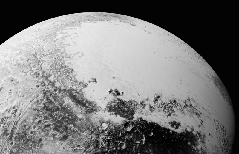 На Плутоне миллионы лет назад текли реки из азота