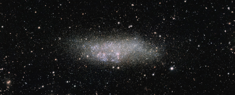 23 марта 2016 года Европейская южная обсерватория опубликовала снимок одинокой галактики Вольфа-Лундмарка-Мелотта, или WLM