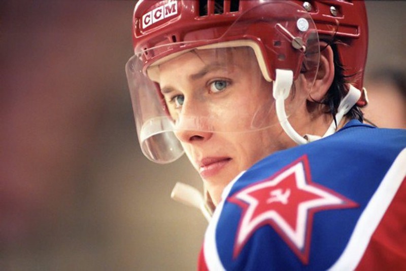 Сегодня 45 лет исполняется советскому и российскому хоккеисту Павлу Буре! 