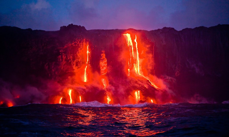 Извержение на Гавайях: вода и пламень