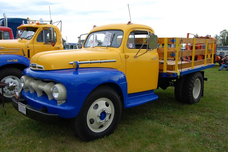 Ford F-4 (1951)