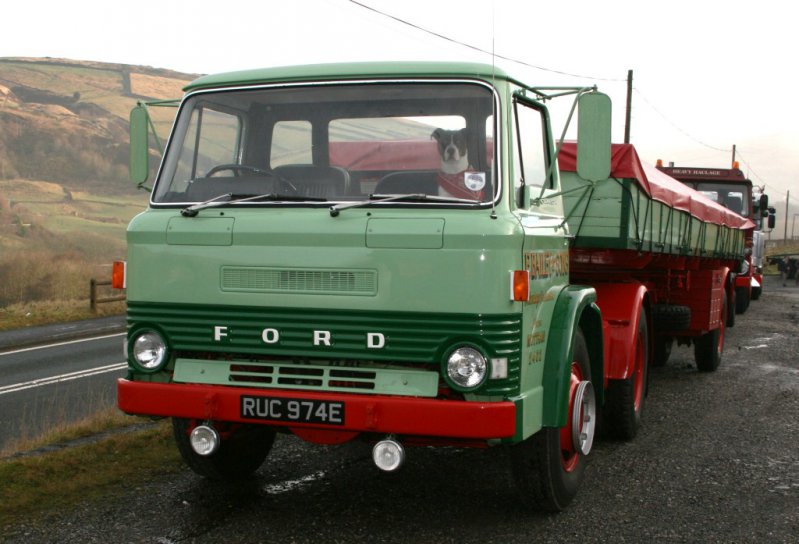 Ford D-800 (1967) - британская модель
