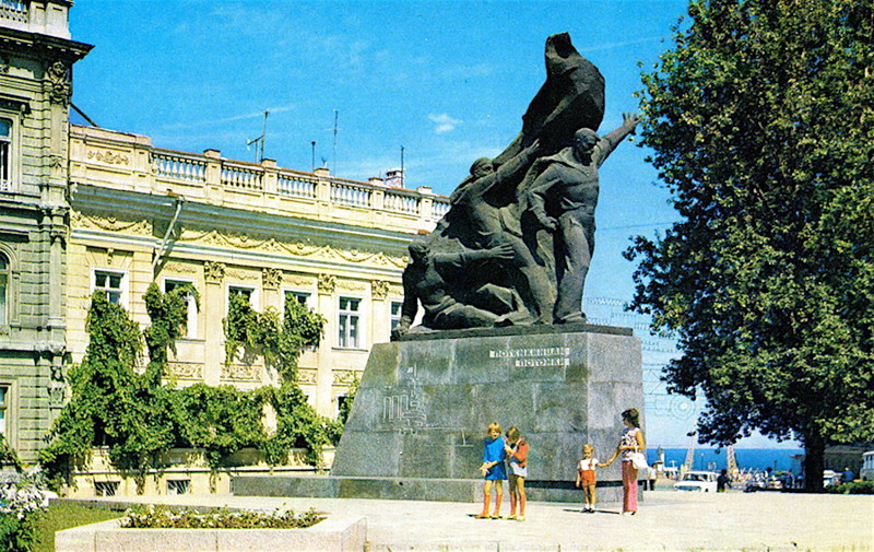 Памятник героям-потемкинцам