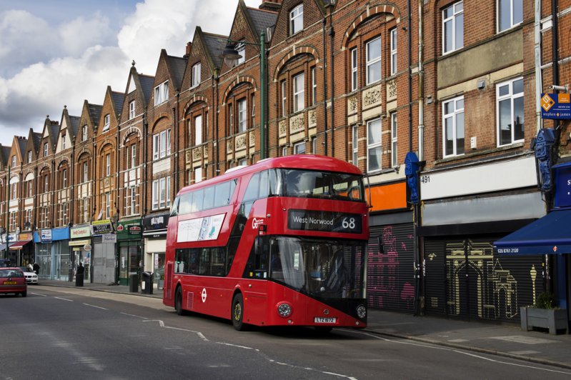 Проблемы с новым  Routemaster в Лондоне