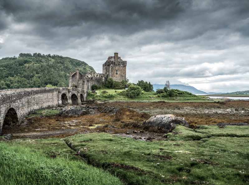 1. Эйлен-Донан, замок XIII века в Шотландии