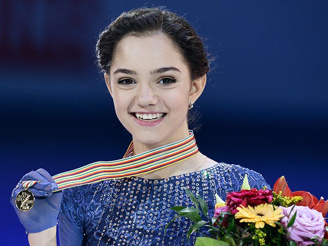 Фигуристка Медведева выиграла золото ЧМ-2016