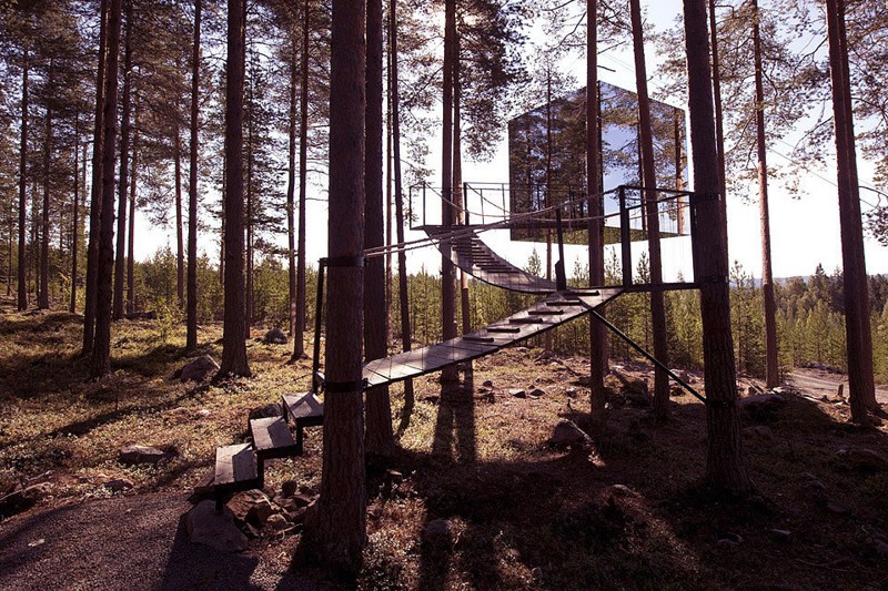 2. The Mirrorcube, Харадс, Швеция