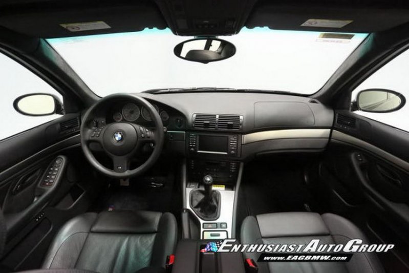 Почти новенькая BMW M5 в 39-м кузове с минимальным пробегом
