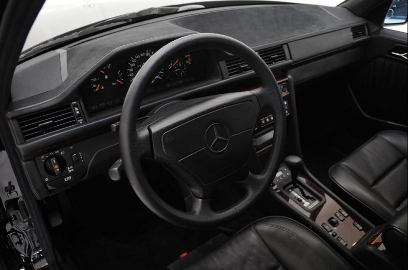 Mercedes-Benz Brabus 6.5 W124 в идеальном состоянии