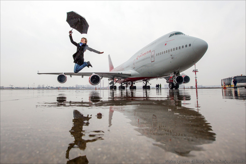 Самолет Boeing 747-400 прибыл из Дублина, где осуществлялась покраска.