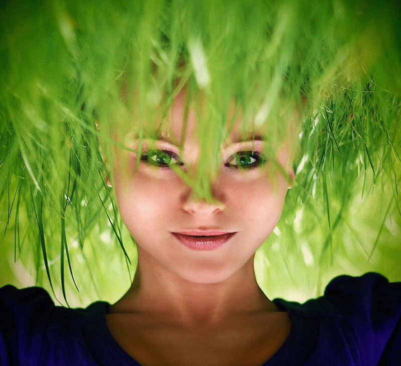 Травяные волосы.
