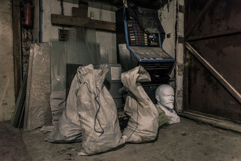 Украинский «ленинопад»: куда исчезают памятники Ленину