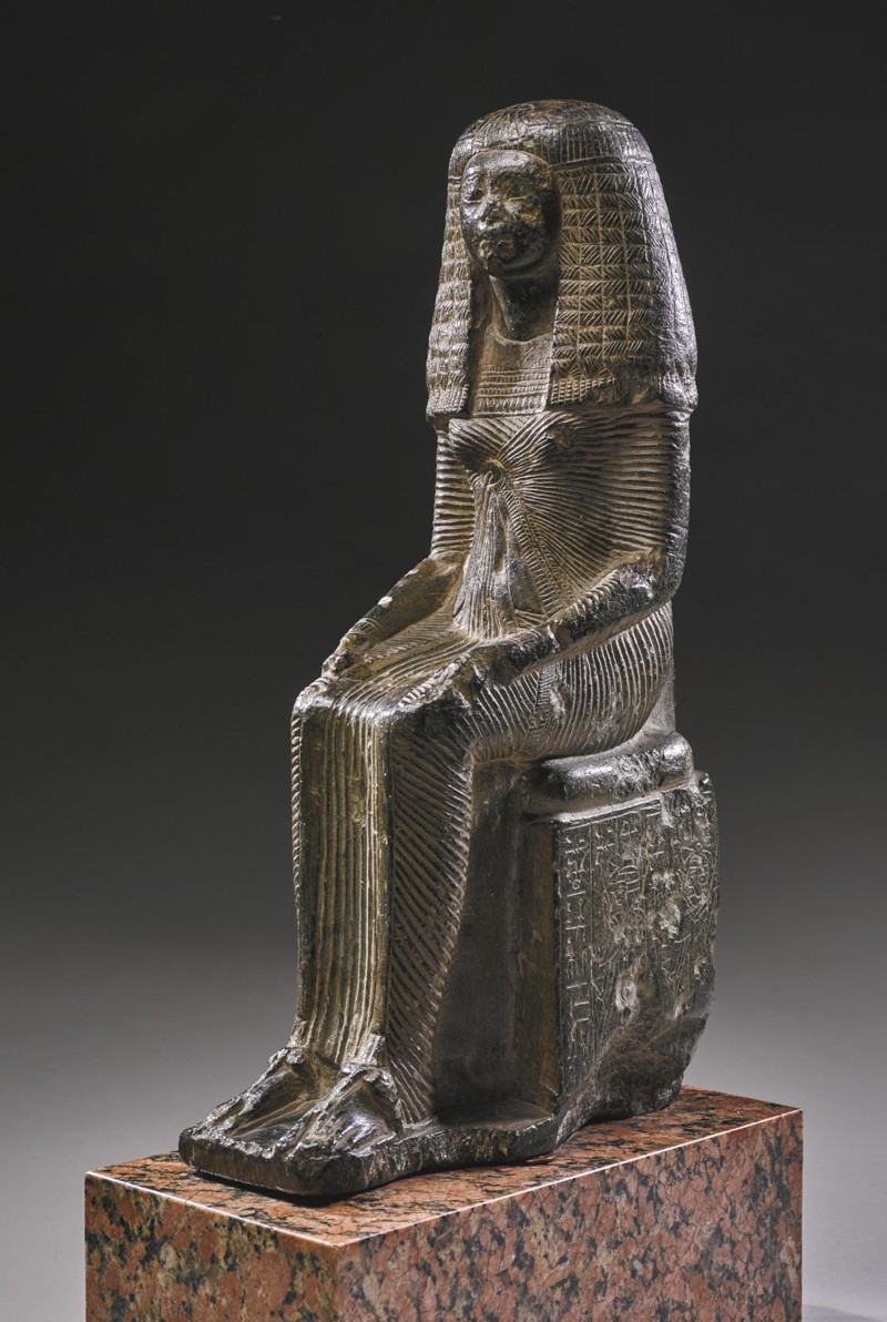 Фигура из стеатита, леди Исет, певица Себека, 19 династия, 1292-1250 до Н.Э., продано за 760 000 $