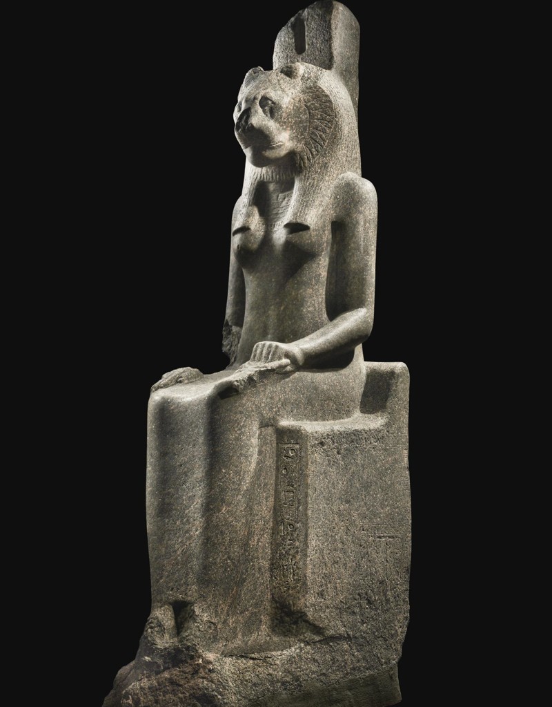 Гранитная статуя Сехмет, 18-я династия, 1403-1365 до Н.Э. Продан за 4 170 000 $