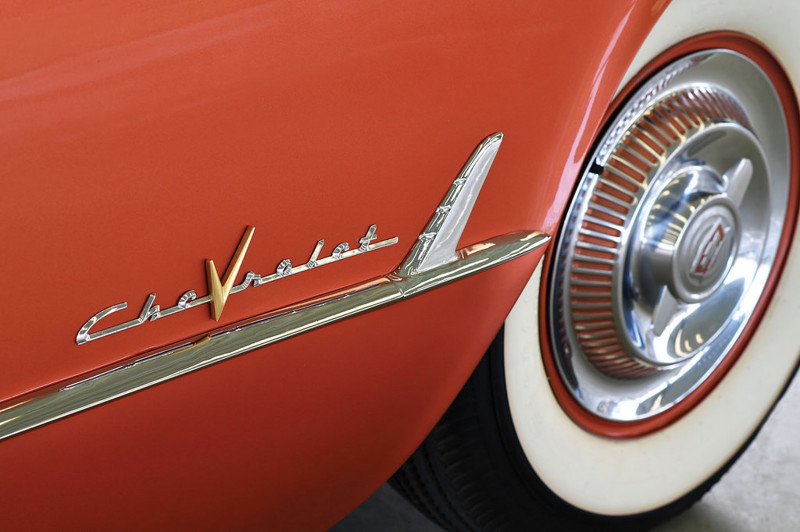 Раритетный родстер Chevrolet Corvette вернули к жизни