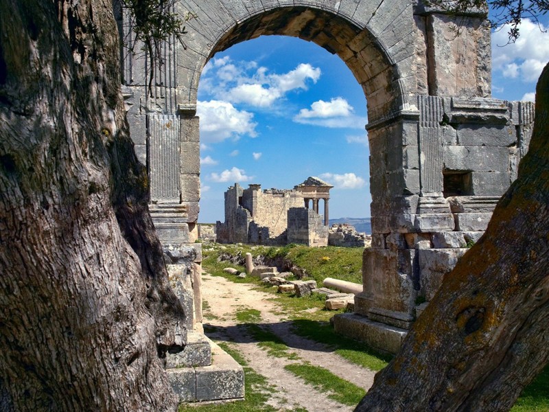 Римские руины Дугга, Тунис