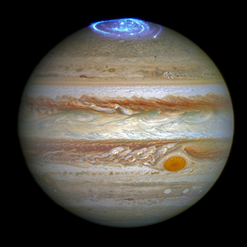 12. Аврора на Юпитере