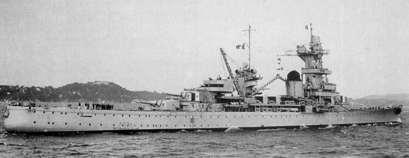 Бесславные корабли. Крейсер "Алжир" - боевой дух Франции