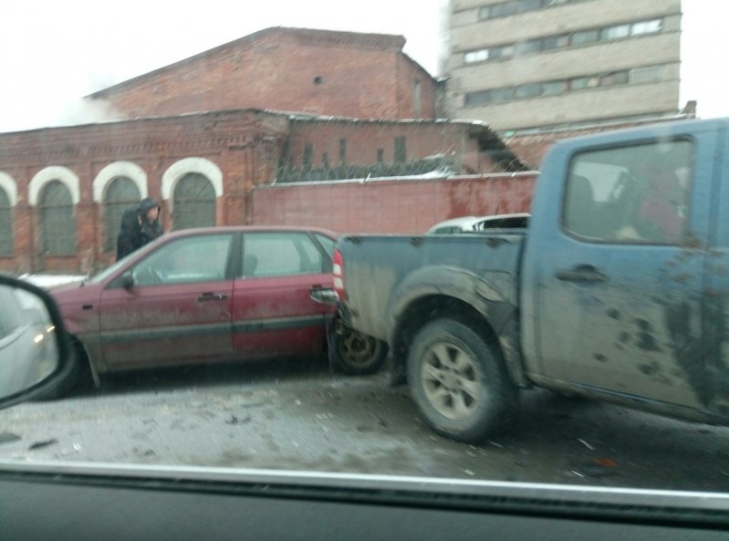 Авария дня. Массовое ДТП в Санкт-Петербурге