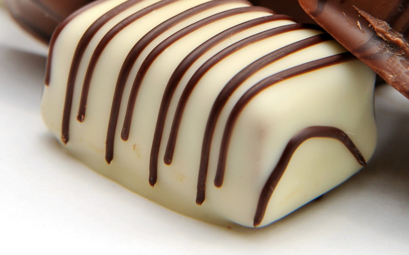 Из чего делают белый шоколад