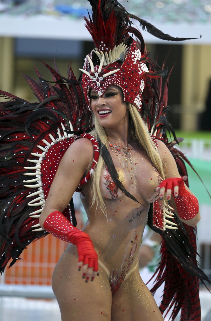 Чтобы немного согреться.... Бразильский карнавал
