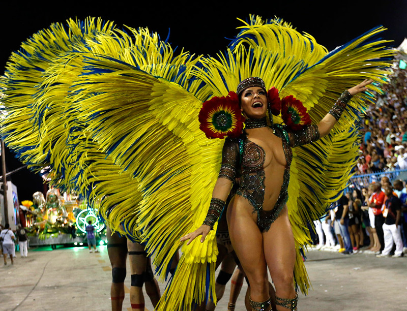 Чтобы немного согреться.... Бразильский карнавал