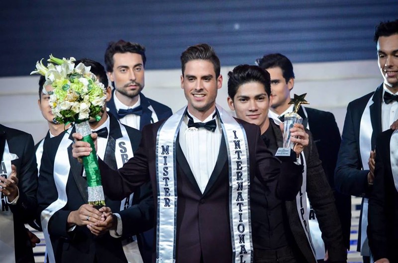 Педро Мендес из Швейцарии выиграл "Mister International -2015"