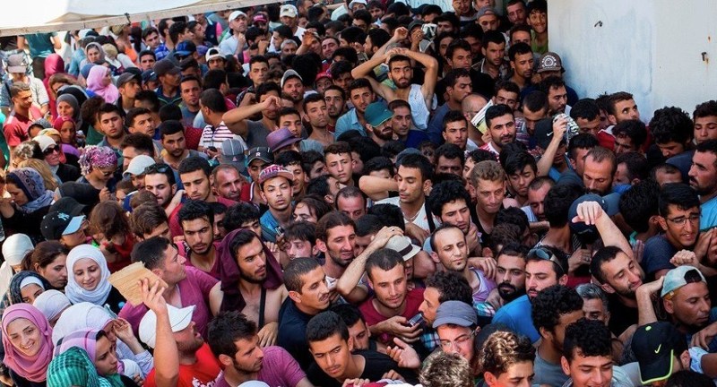  Заговор Ротшильдов: Для чего организован наплыв мигрантов в Европу?