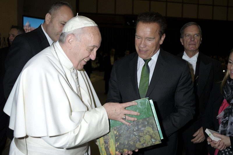 Ревностный католик Арнольд Шварценеггер встретился с Папой Римским Франциском в Ватикане