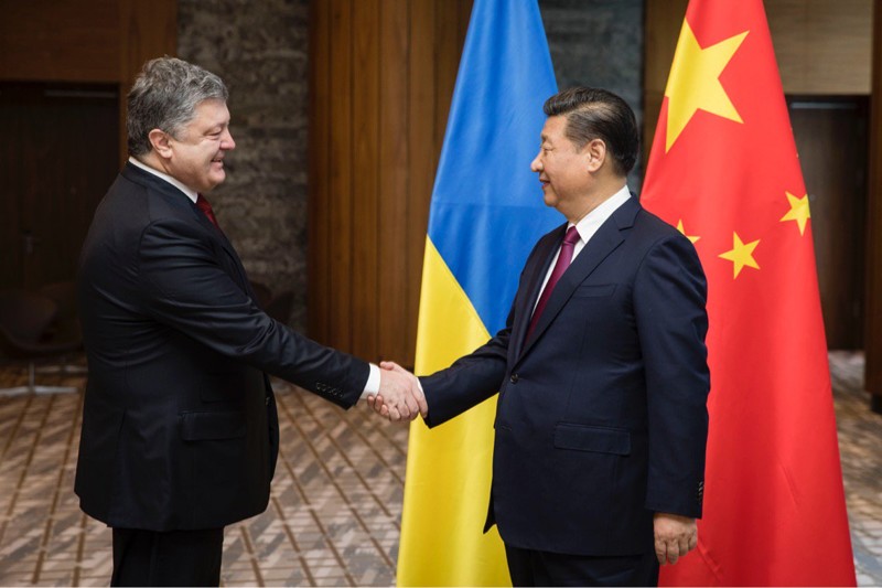 Президент Порошенко решил сделать Китай врагом, оскорбив Си Цзиньпиня