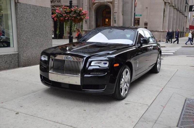 2. Rolls-Royce Phantom 2015 года