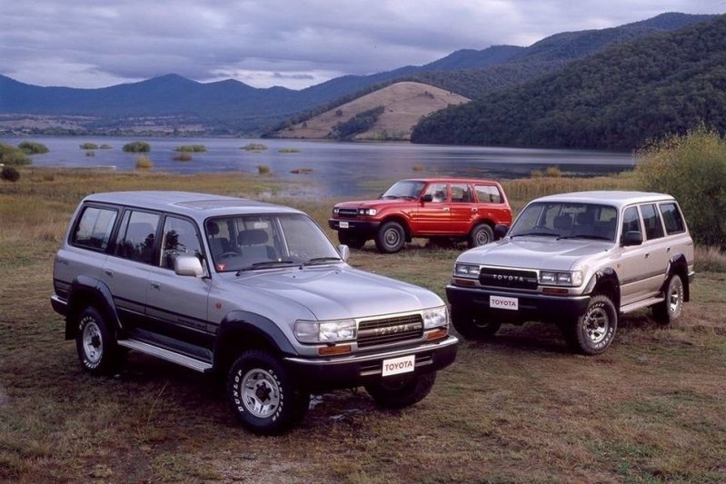 Toyota Land Cruiser 80 (1990–1998 гг.)
