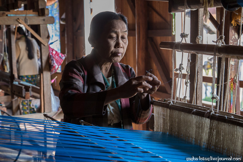Как в Мьянме создают одни из самых редких и дорогих тканей