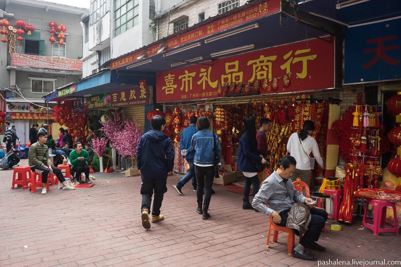 Гуанчжоу — новогоднее столпотворение